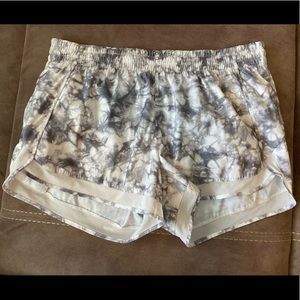 Athleta Printed Mesh Racer Run Shorts